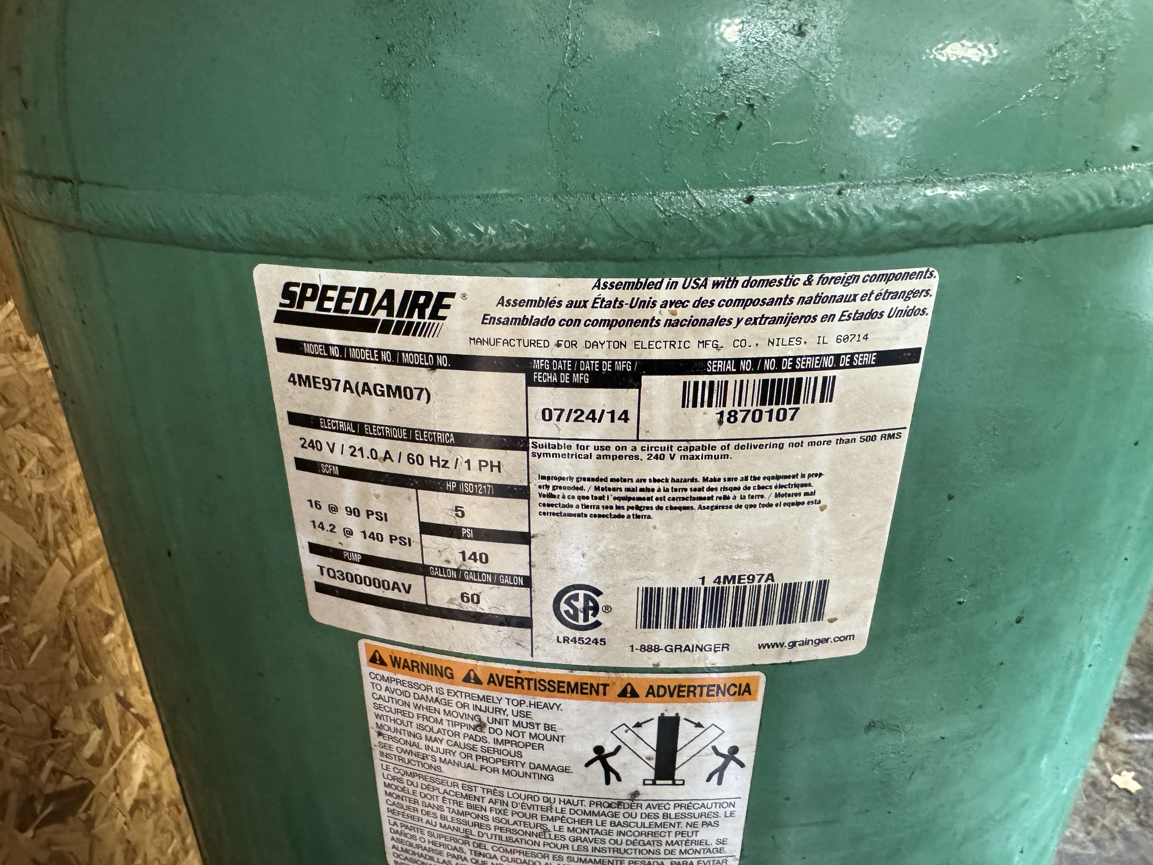 Speedaire 60-Gallon 5HP Vertical Air Compressor photo 2